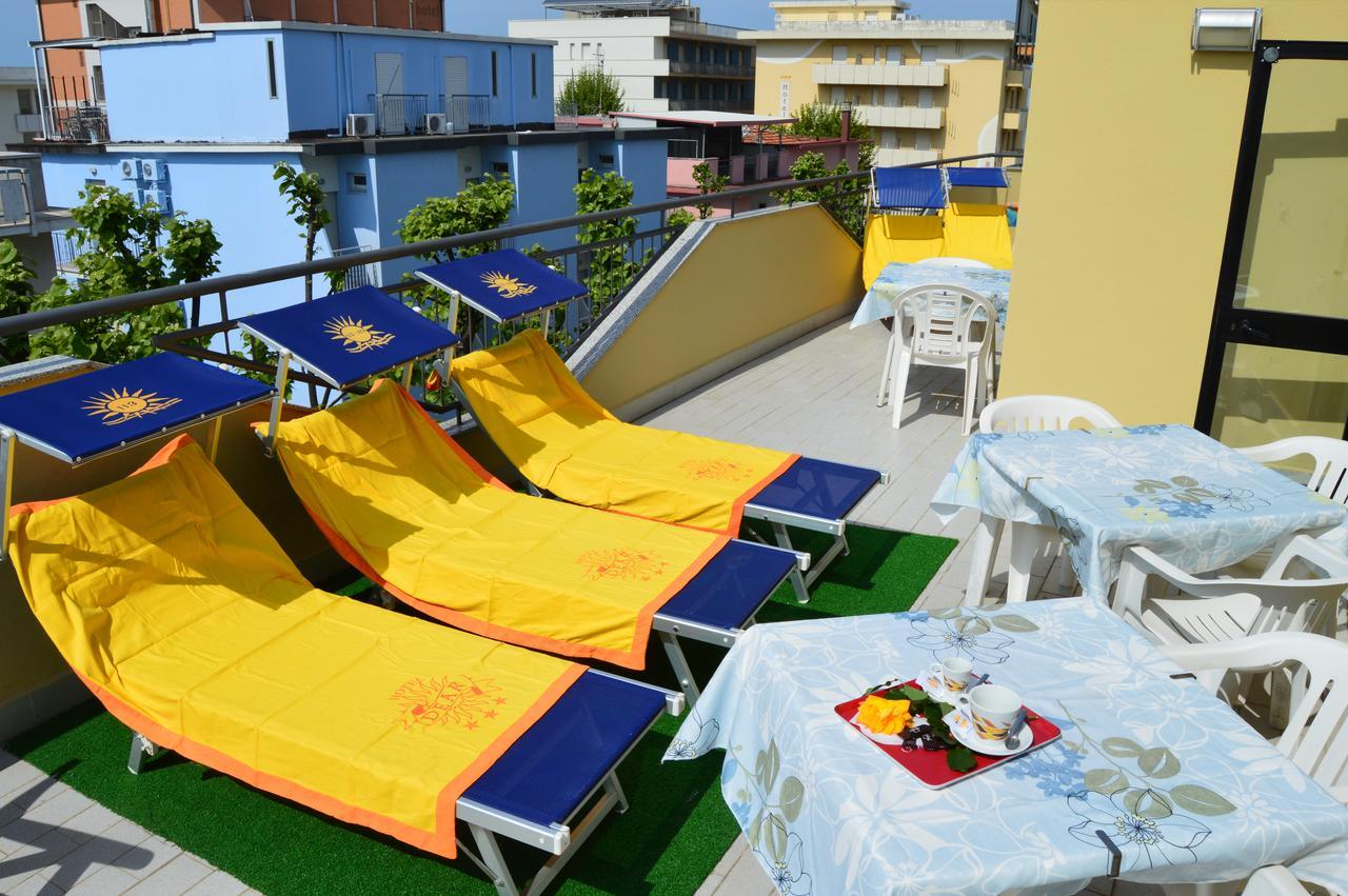 Hotel Dear ริมินี ภายนอก รูปภาพ